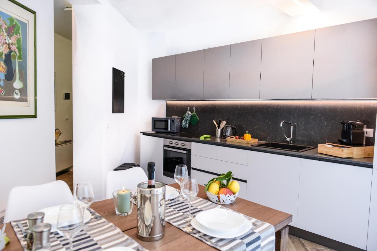 Residenza Emilia Apartment ปาโดวา ภายนอก รูปภาพ
