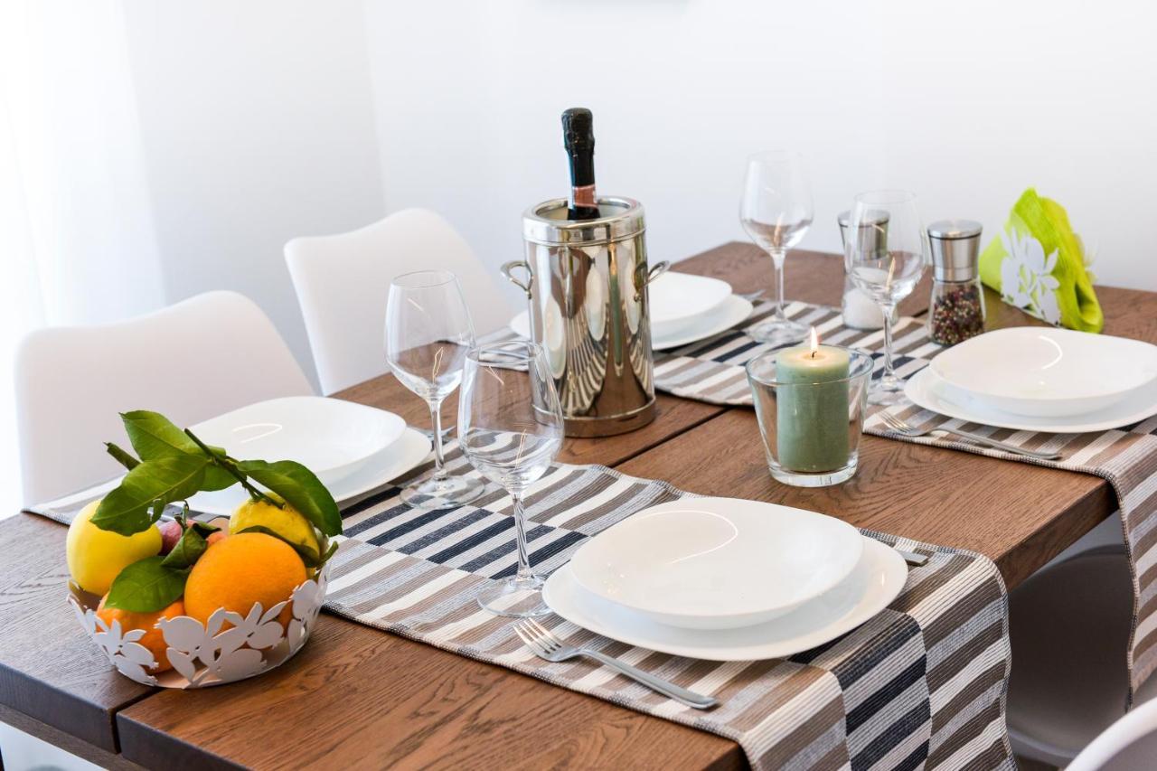 Residenza Emilia Apartment ปาโดวา ภายนอก รูปภาพ