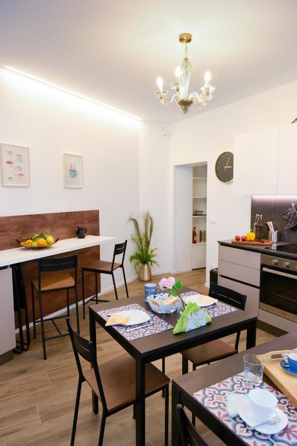 Residenza Emilia Apartment ปาโดวา ภายนอก รูปภาพ